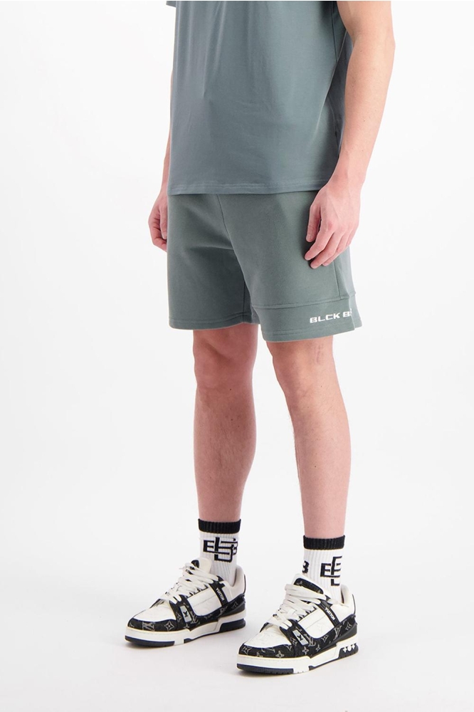 FORCE SWEATSHORTS 1 125 5 01 GREEN